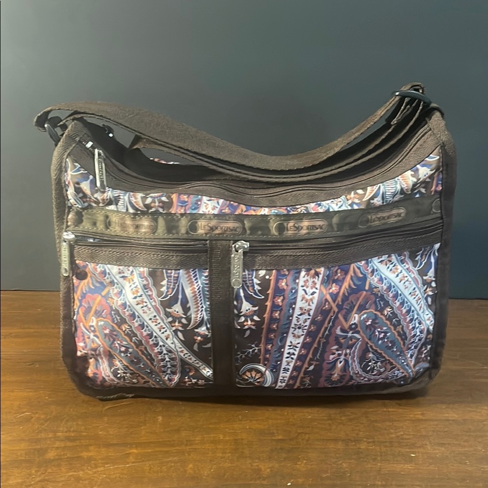 Lesportsac crossbody bag